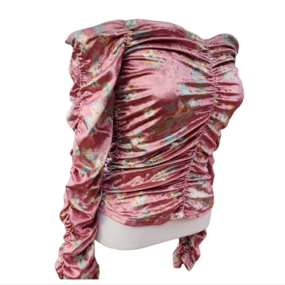 Free People Velour Velvet Long Sleeve Crop Off The Shoulder Rushing Fall Top - Picture 15 of 15